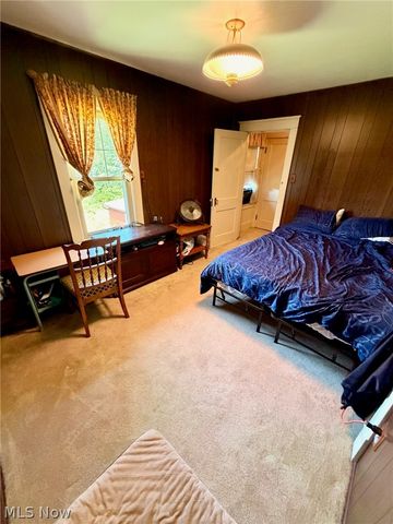 1350 E Florida Avenue, Youngstown, OH 44502
