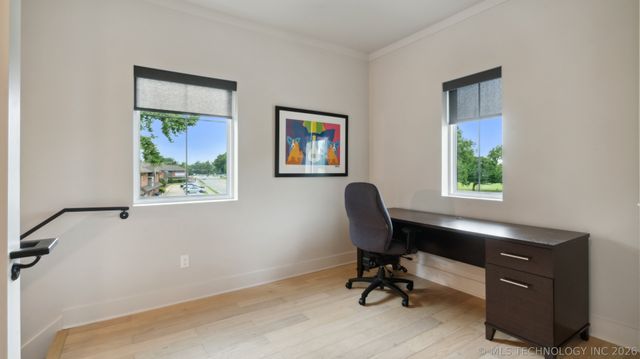 3755 S Riverside Drive 3755, Tulsa, OK 74105