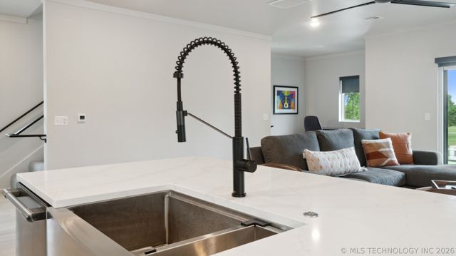 3755 S Riverside Drive 3755, Tulsa, OK 74105