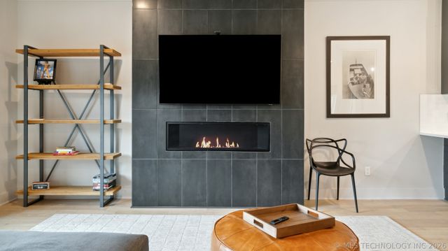 3755 S Riverside Drive 3755, Tulsa, OK 74105