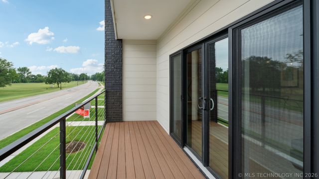 3755 S Riverside Drive 3755, Tulsa, OK 74105