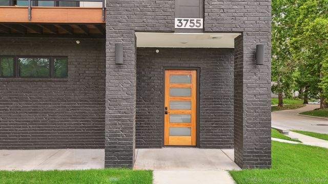 3755 S Riverside Drive 3755, Tulsa, OK 74105