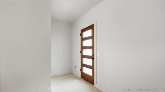 3755 S Riverside Drive 3755, Tulsa, OK 74105