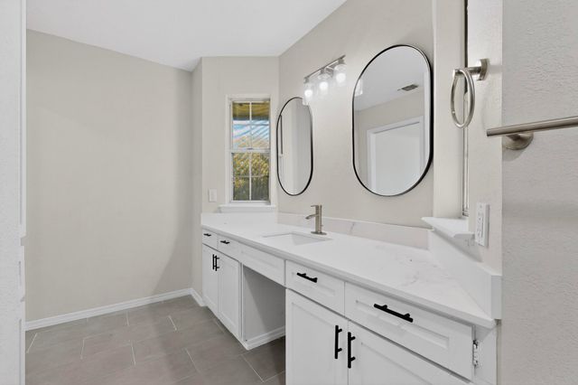 529 Morris Lane, Greenville, TX 75402