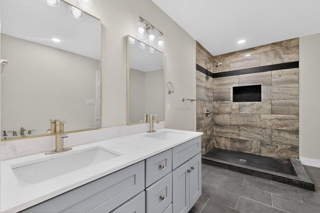 529 Morris Lane, Greenville, TX 75402