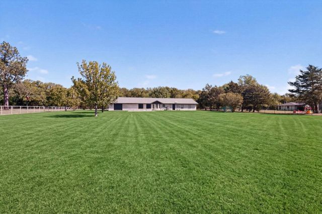 529 Morris Lane, Greenville, TX 75402