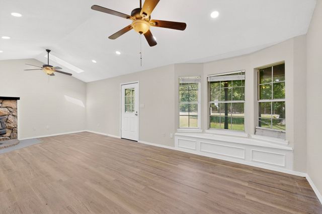529 Morris Lane, Greenville, TX 75402