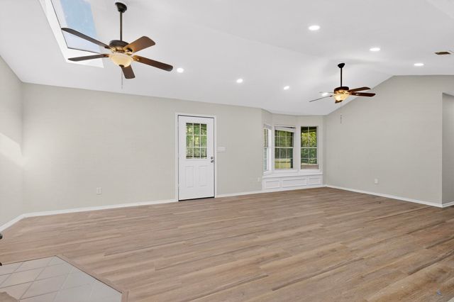 529 Morris Lane, Greenville, TX 75402