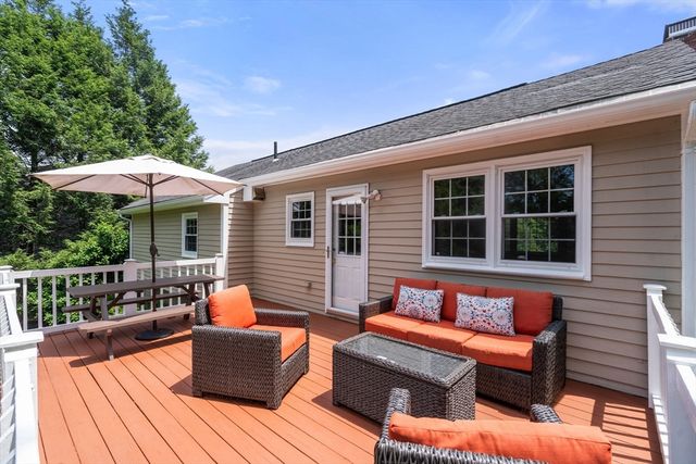66 Indian Meadow Dr, Northborough, MA 01532