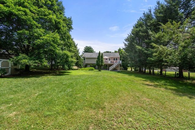 66 Indian Meadow Dr, Northborough, MA 01532
