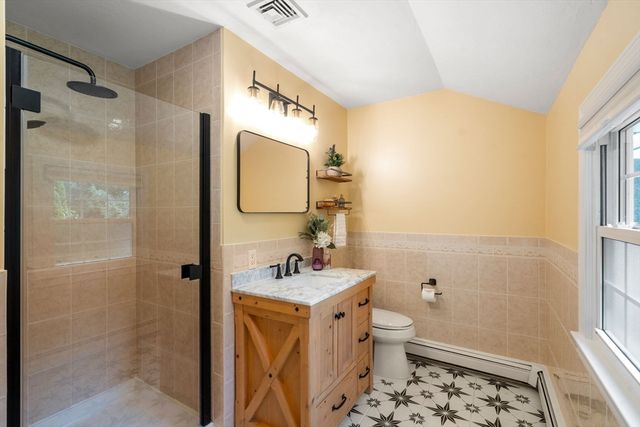 66 Indian Meadow Dr, Northborough, MA 01532