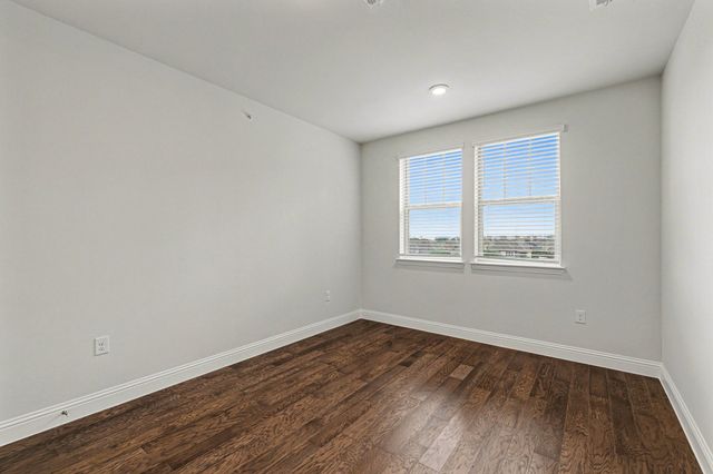 1735 Wittington Place 3402, Farmers Branch, TX 75234