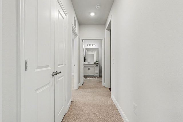 1735 Wittington Place 3402, Farmers Branch, TX 75234