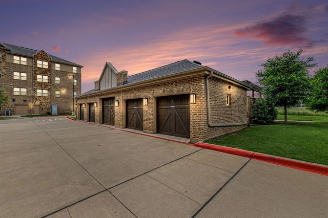 1735 Wittington Place 3402, Farmers Branch, TX 75234