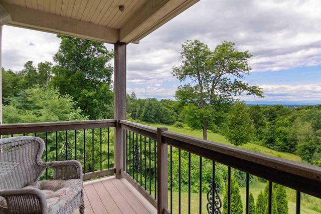 447 Highlands Drive, Williston, VT 05495