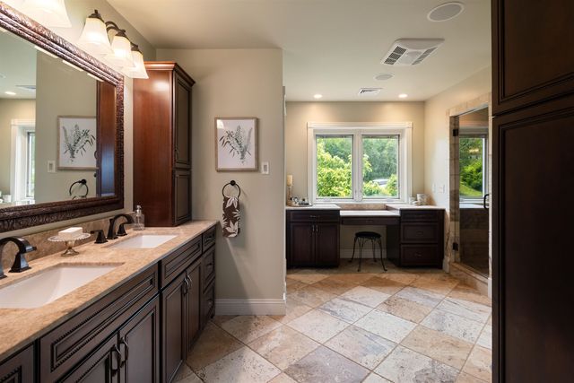 447 Highlands Drive, Williston, VT 05495