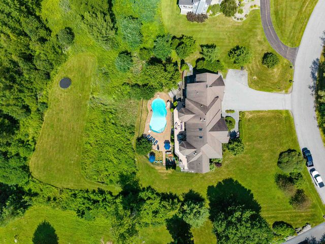 447 Highlands Drive, Williston, VT 05495