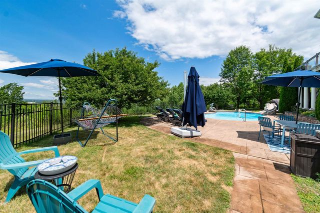 447 Highlands Drive, Williston, VT 05495