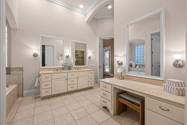 5200 Rico CV, Austin, TX 78731