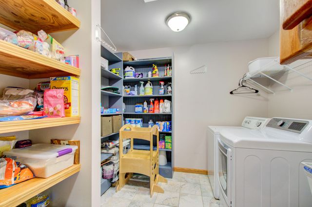 5933 Salabelle Street, Summit Twp, MI 49201