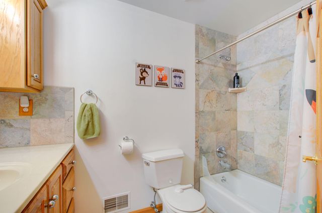 5933 Salabelle Street, Summit Twp, MI 49201