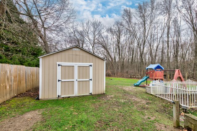 5933 Salabelle Street, Summit Twp, MI 49201