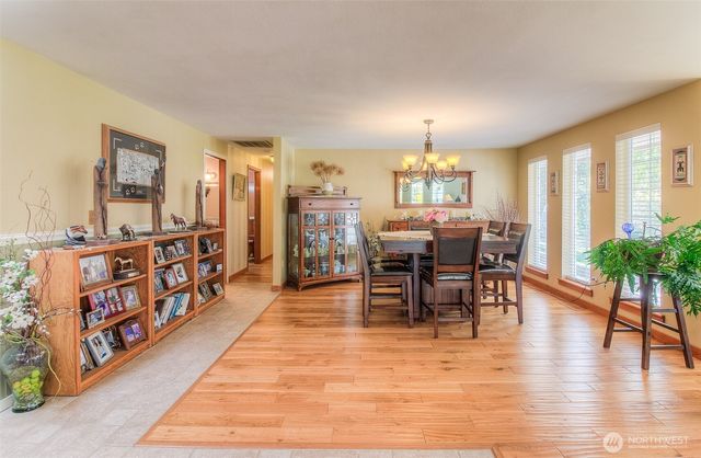 1260 Burbank Creek Road, Yakima, WA 98901