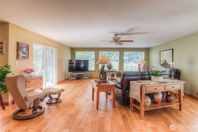 1260 Burbank Creek Road, Yakima, WA 98901