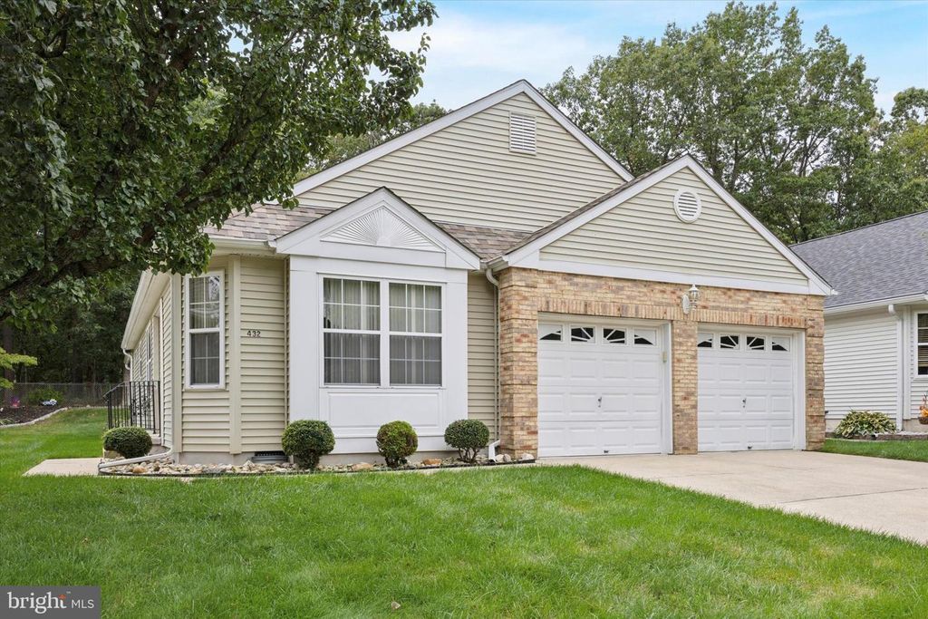 432 VIRGIN ISLAND DR, Williamstown, NJ 08094