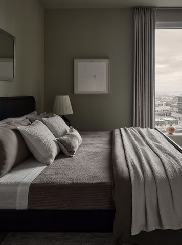 1212 Demonbreun St Apt 1507, Nashville, TN 37203