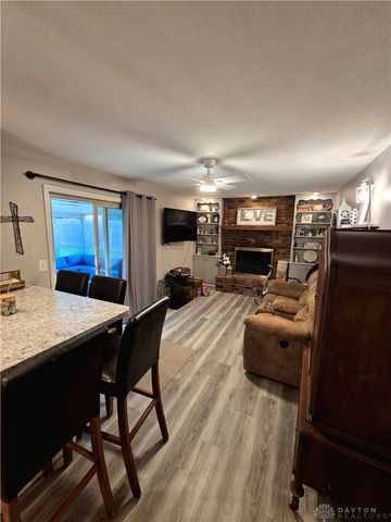 2152 Bellsburg Drive, Centerville, OH 45459