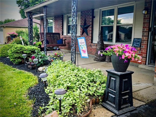 2152 Bellsburg Drive, Centerville, OH 45459