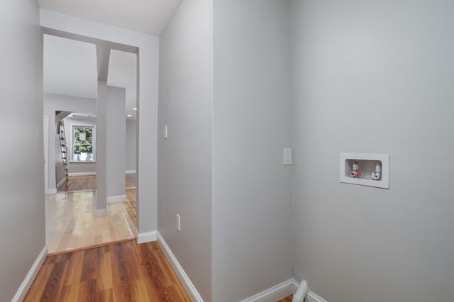19 Kittredge St, Leominster, MA 01453