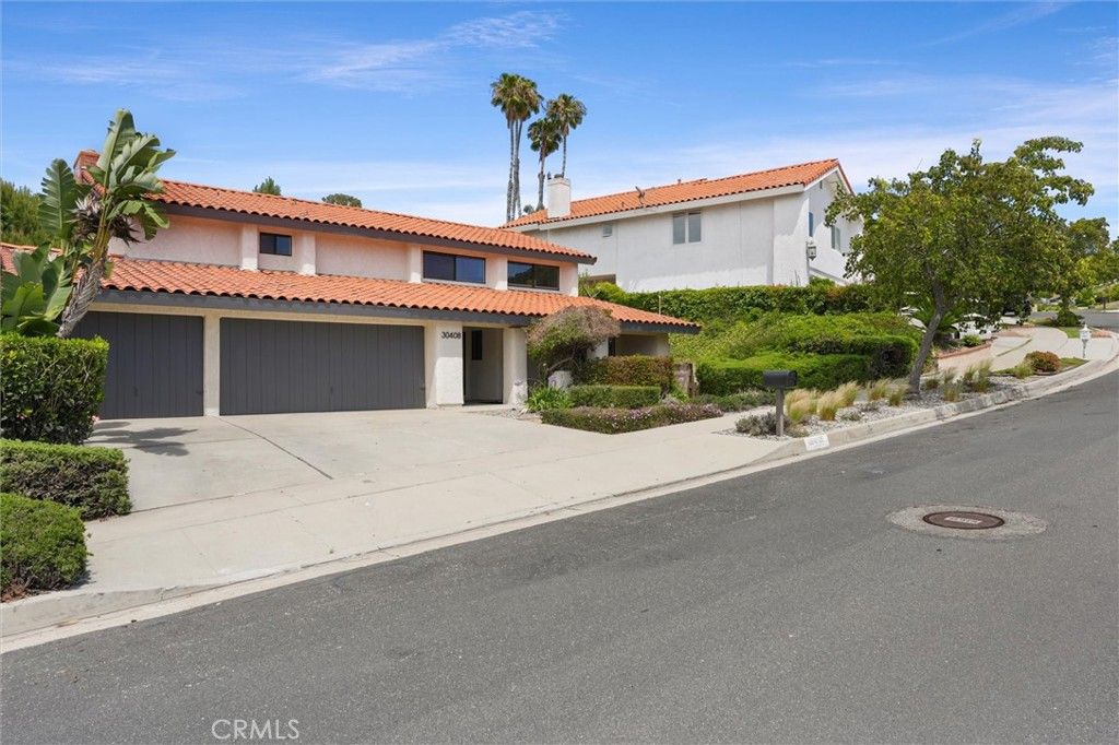 Image 1 of property listing at 30408 Via Victoria, Rancho Palos Verdes, CA 90275