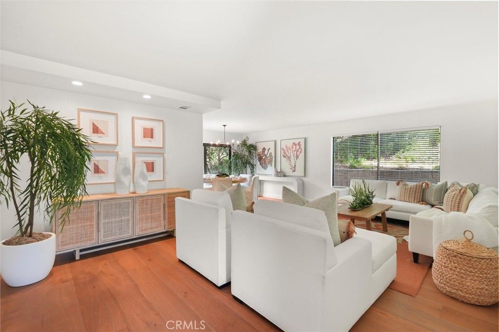 Image 10 of property listing at 30408 Via Victoria, Rancho Palos Verdes, CA 90275