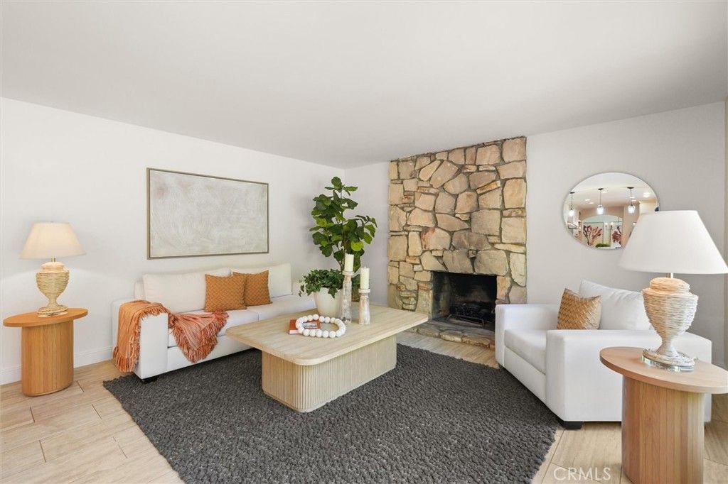 Image 19 of property listing at 30408 Via Victoria, Rancho Palos Verdes, CA 90275
