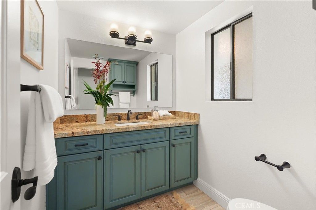 Image 23 of property listing at 30408 Via Victoria, Rancho Palos Verdes, CA 90275