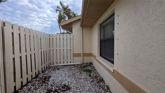 2914 64TH STREET W, Bradenton, FL 34209