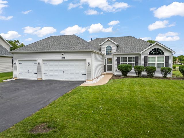 803 Canyon Trail, Yorkville, IL 60560