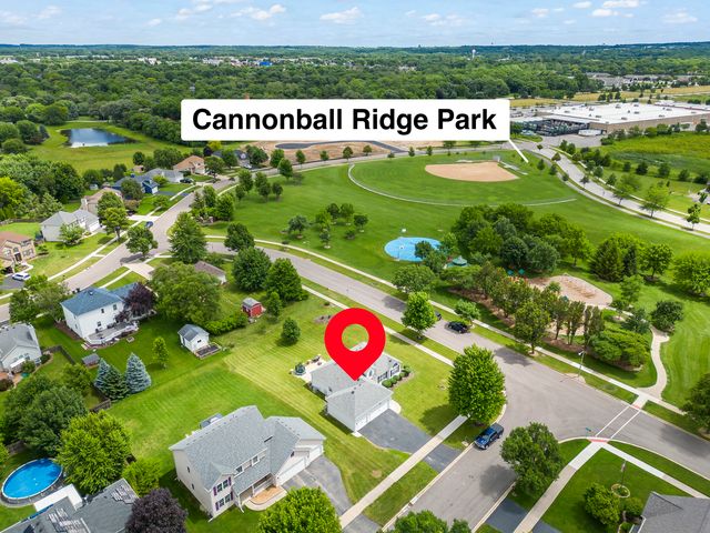 803 Canyon Trail, Yorkville, IL 60560