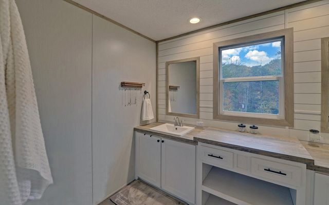 20 Daugherty Ridge, Murphy, NC 28906