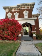 4522 7th Street SW, Canton, OH 44710