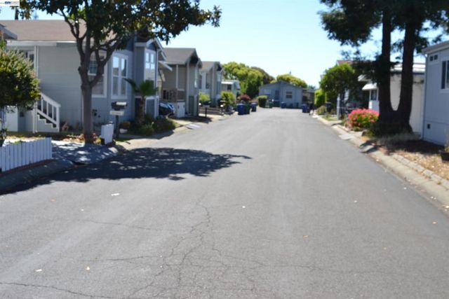 1358 MANUEL DRIVE, Hayward, CA 94544