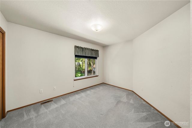 5201 Blacktail Court W, Olympia, WA 98516