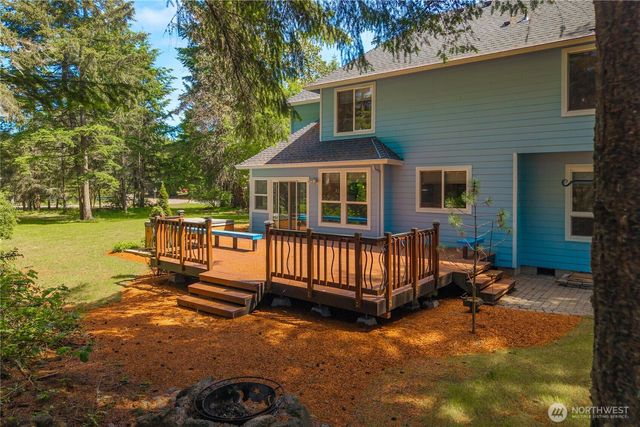 5201 Blacktail Court W, Olympia, WA 98516