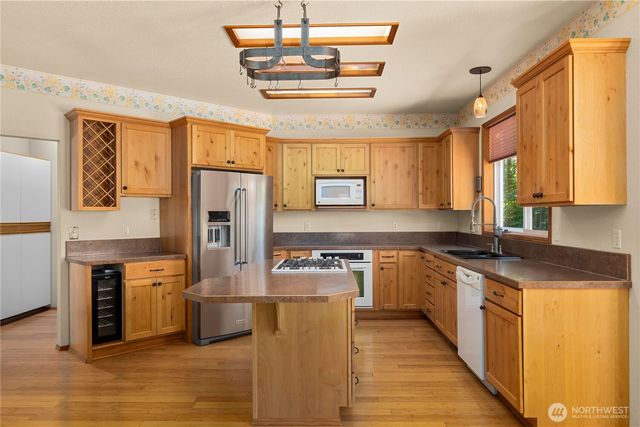 5201 Blacktail Court W, Olympia, WA 98516