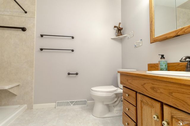 2600 Meanwell Road, Petersburg, MI 49270