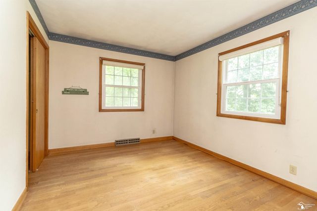 2600 Meanwell Road, Petersburg, MI 49270