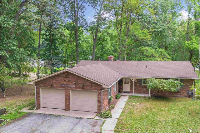 2600 Meanwell Road, Petersburg, MI 49270