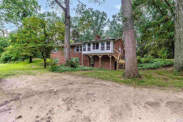 2600 Meanwell Road, Petersburg, MI 49270